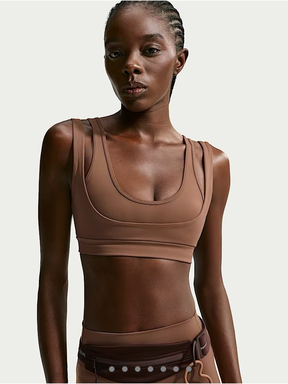 SKIMS Double-Layer Scoop Sports Bra in Brown